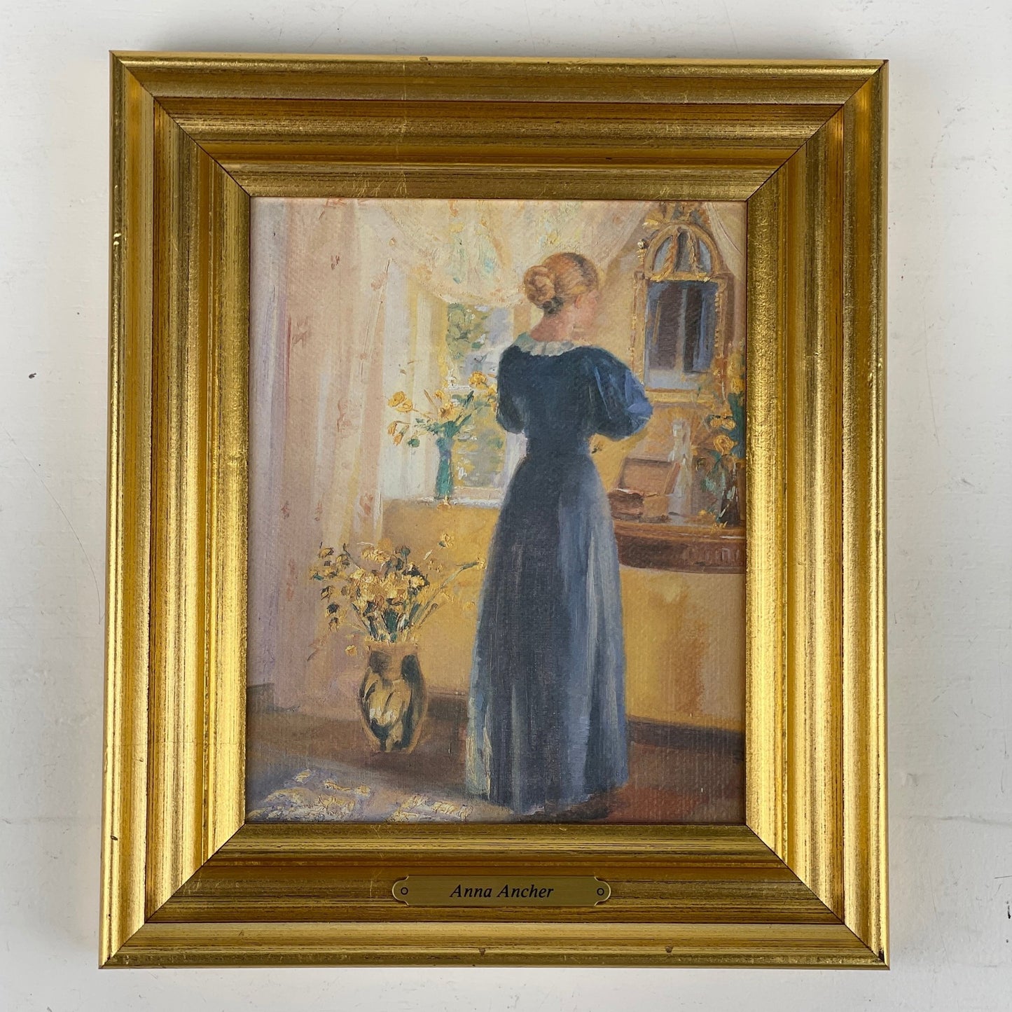 Indrammet billede, Anna Ancher, “Interiør med ung pige foran et spejl”, reproduktion - Mission Afrika Genbrug
