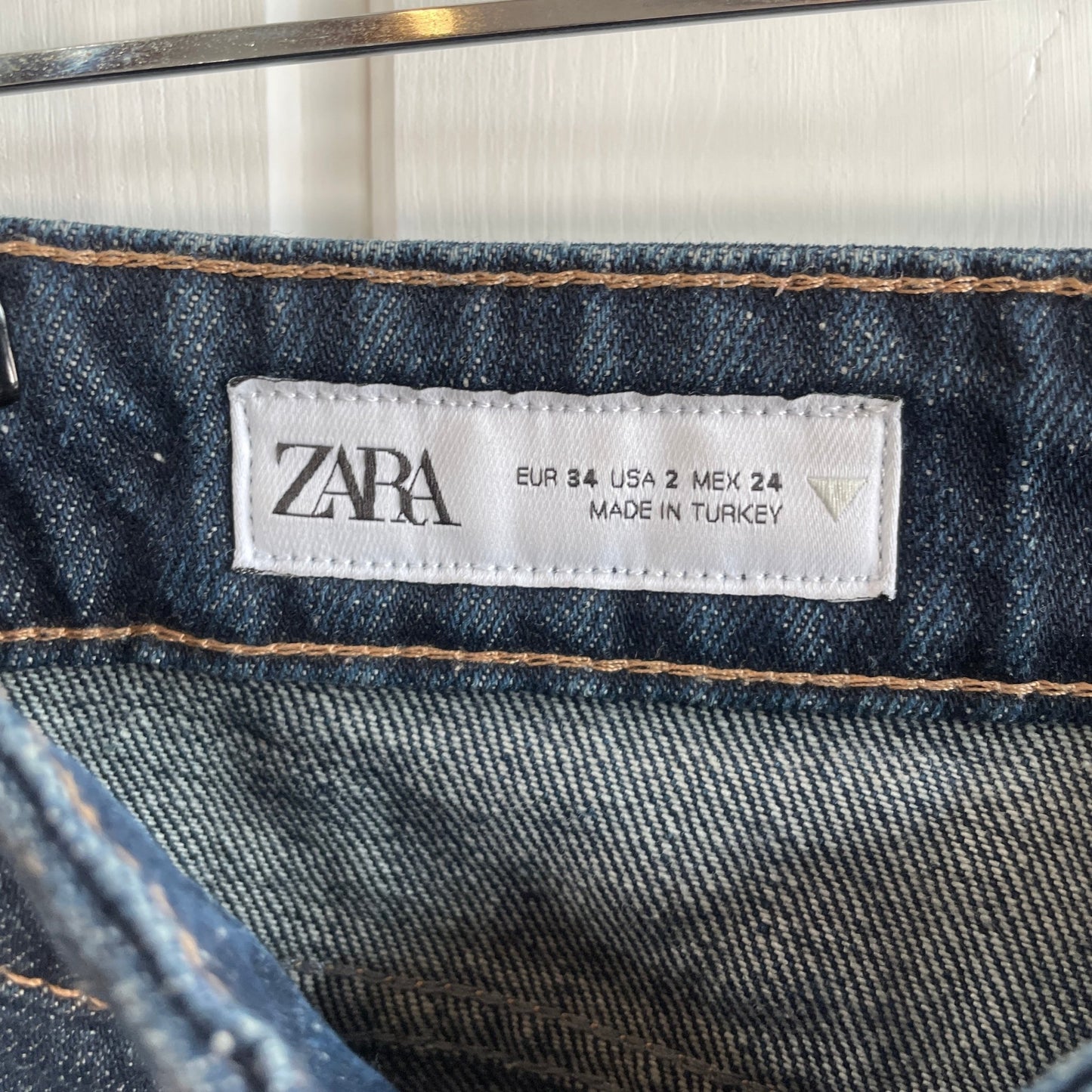 Jeans str 34 - Mission Afrika Genbrug