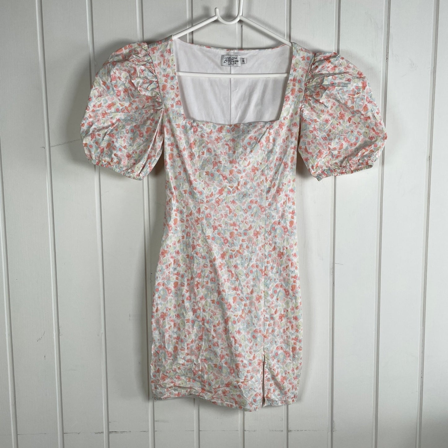 Kjole str 36 - Mission Afrika Genbrug