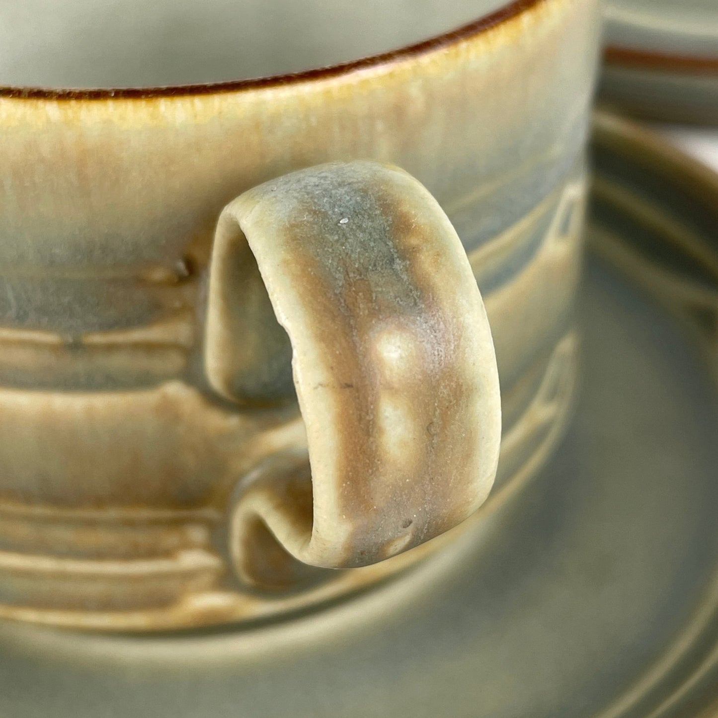 Kop med underkop m. afslag, Rune, Bing & Grøndahl - Mission Afrika Genbrug