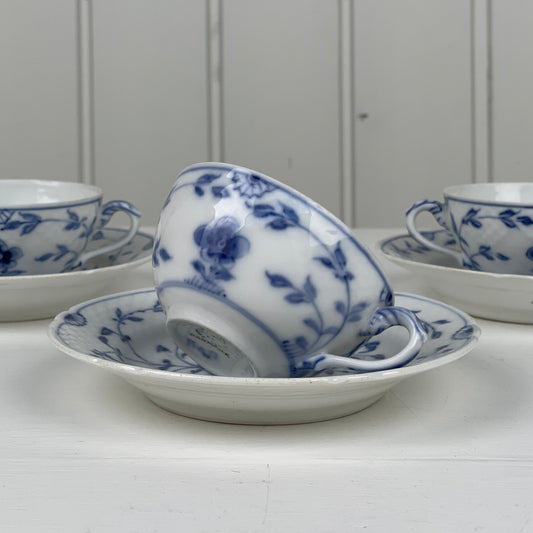 Kop med underkop, “Sommerfuglestellet”, Bing & Grøndahl - Mission Afrika Genbrug