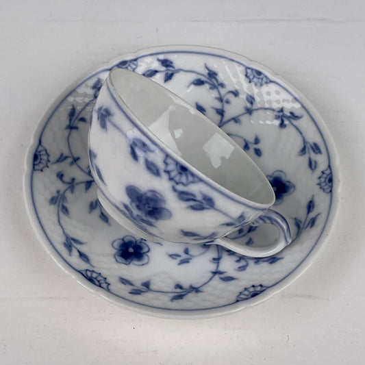 Kop med underkop, “Sommerfuglestellet”, Bing & Grøndahl - Mission Afrika Genbrug