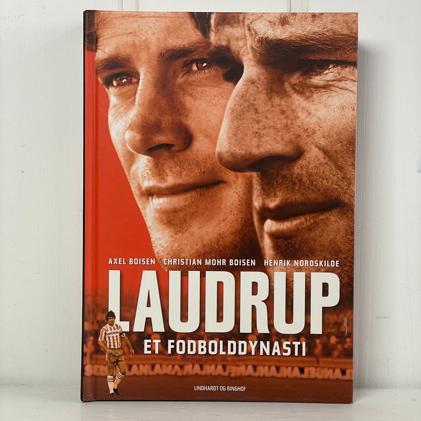 Laudrup - Et fodbolddynasti - Mission Afrika Genbrug