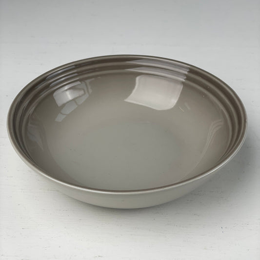 Le Creuset keramik skål/dyb tallerken - Mission Afrika Genbrug