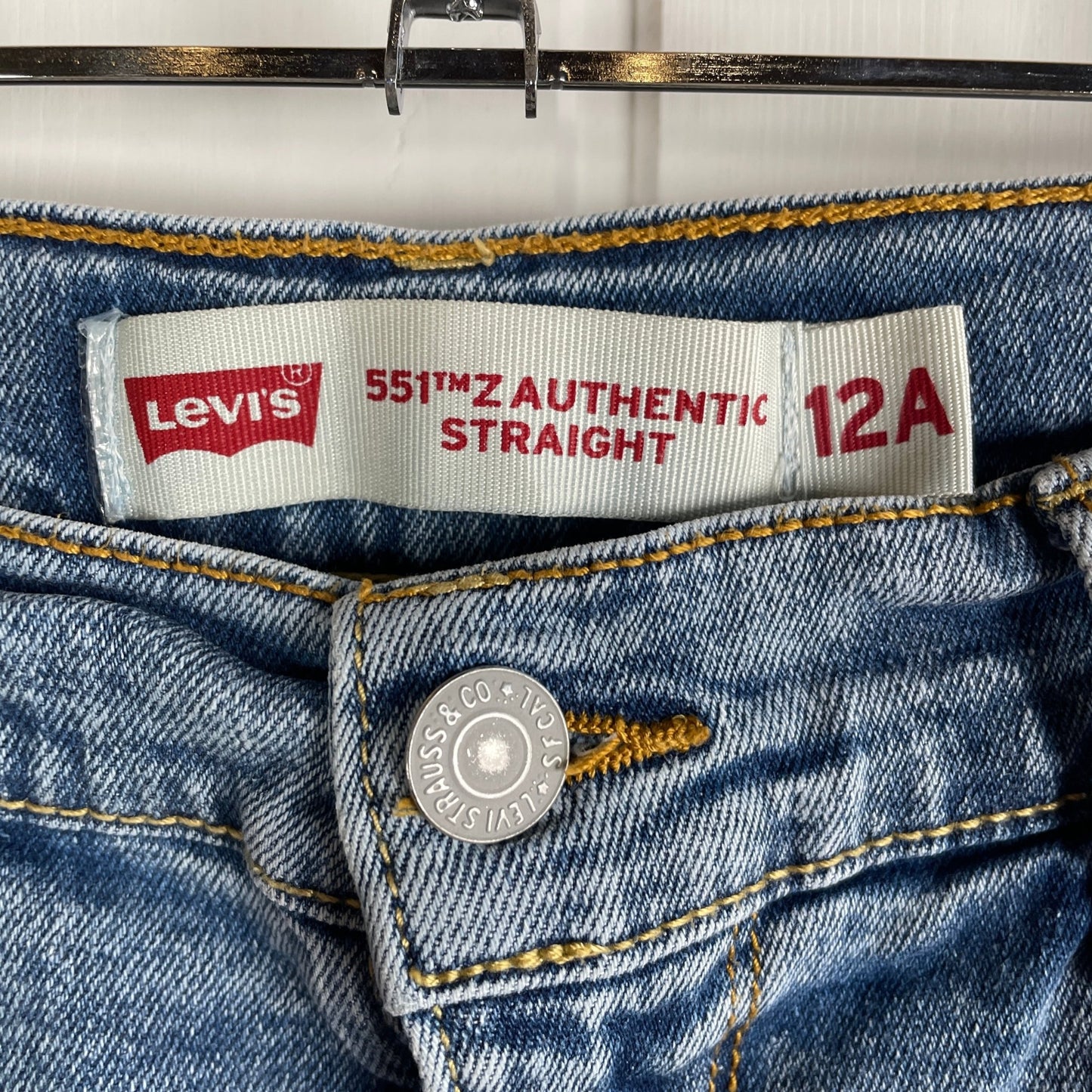 Levis bukser str 12år - Mission Afrika Genbrug