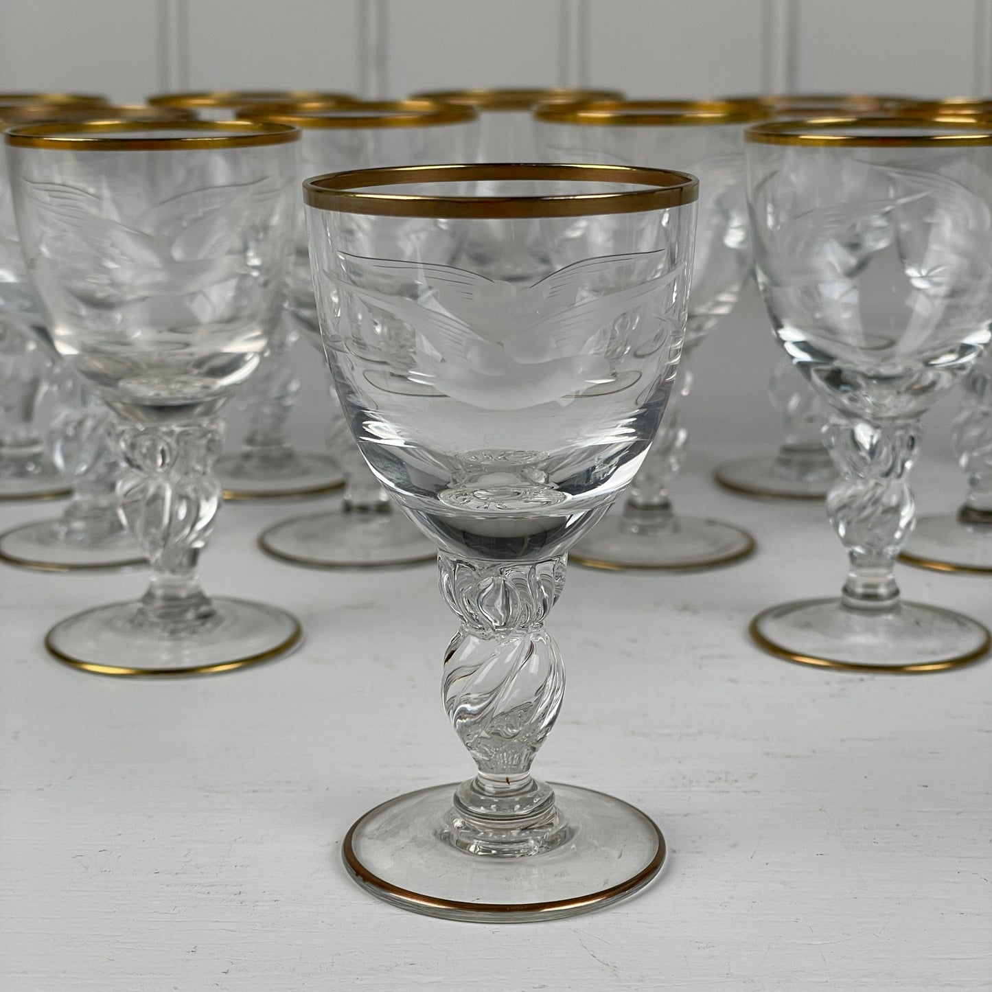 Lyngby, Måge, portvinsglas - Mission Afrika Genbrug