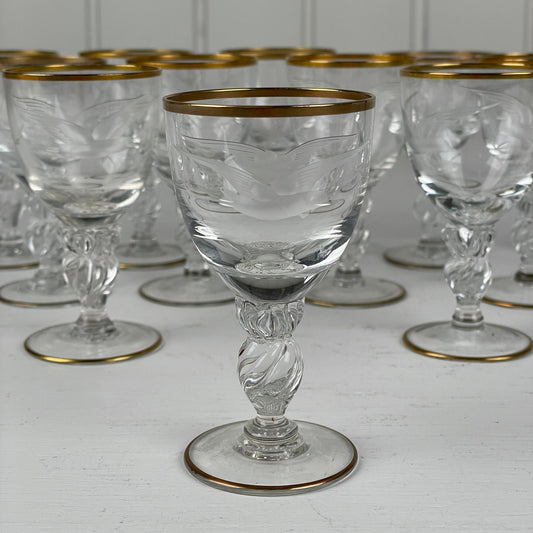 Lyngby, Måge, portvinsglas - Mission Afrika Genbrug