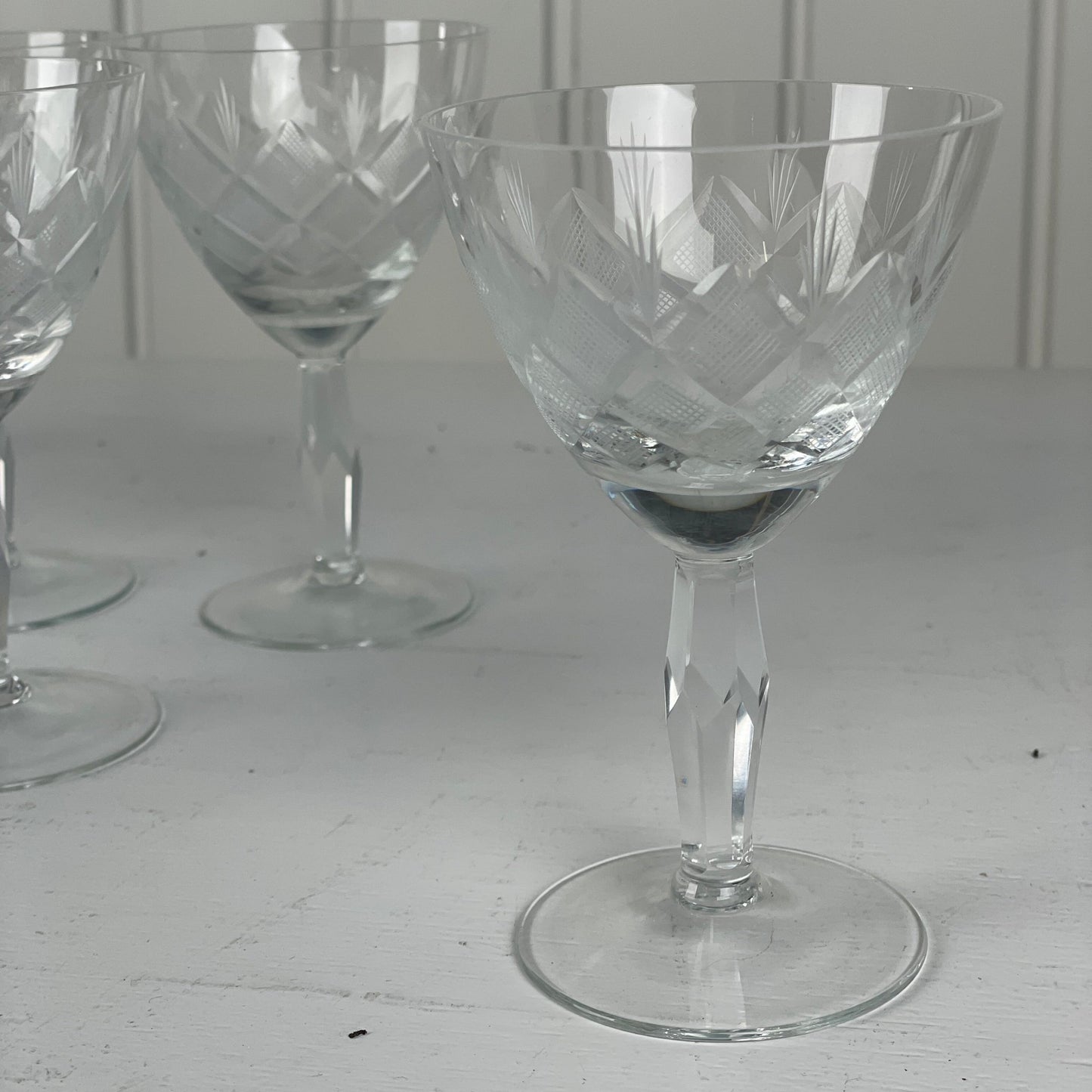 Lyngby “Wien antik” rødvinsglas - Mission Afrika Genbrug