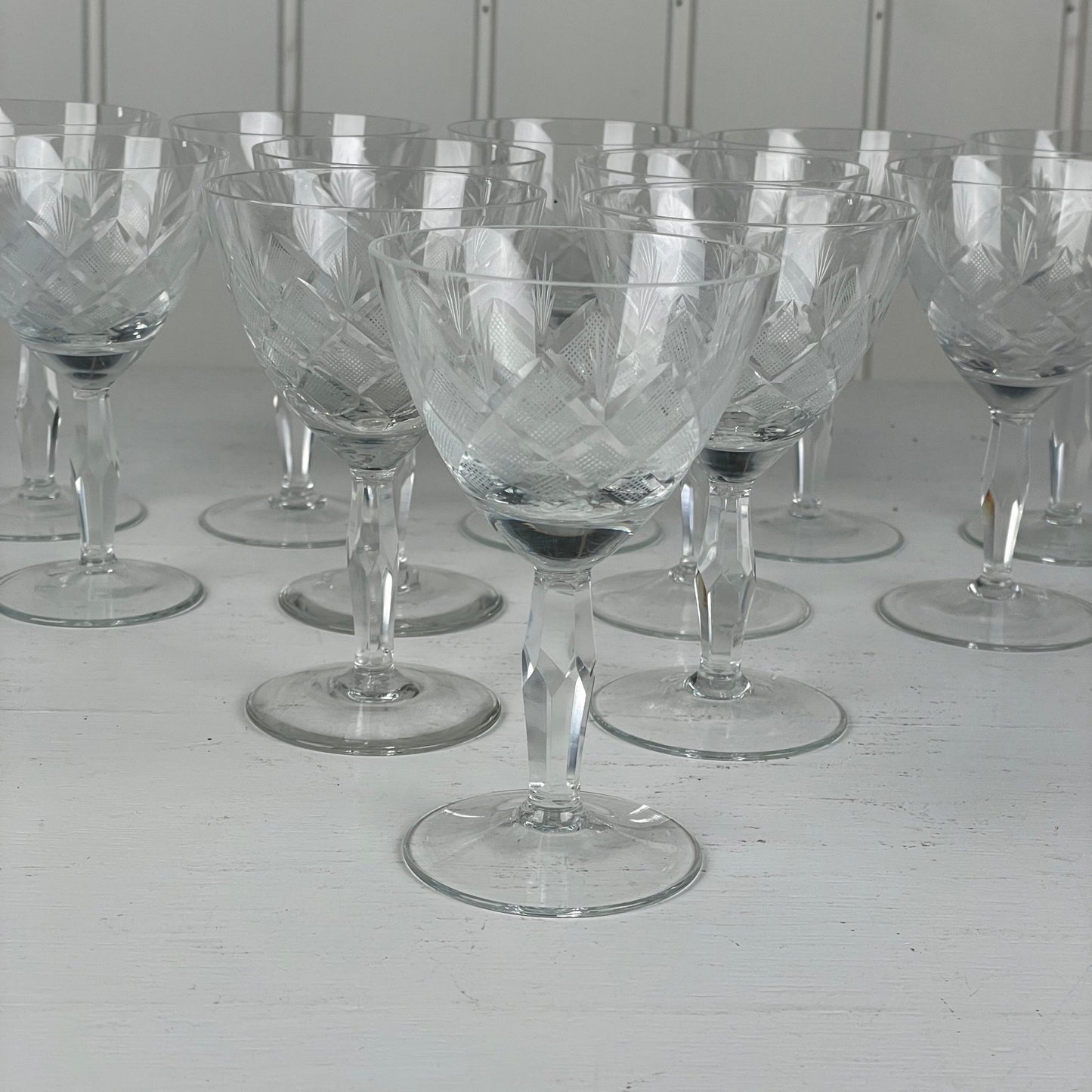 Lyngby “Wien antik” rødvinsglas - Mission Afrika Genbrug