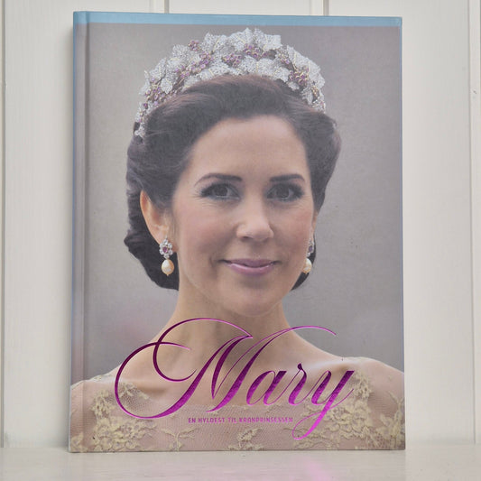 Mary - En hyldest til Kronprinsessen - Mission Afrika Genbrug