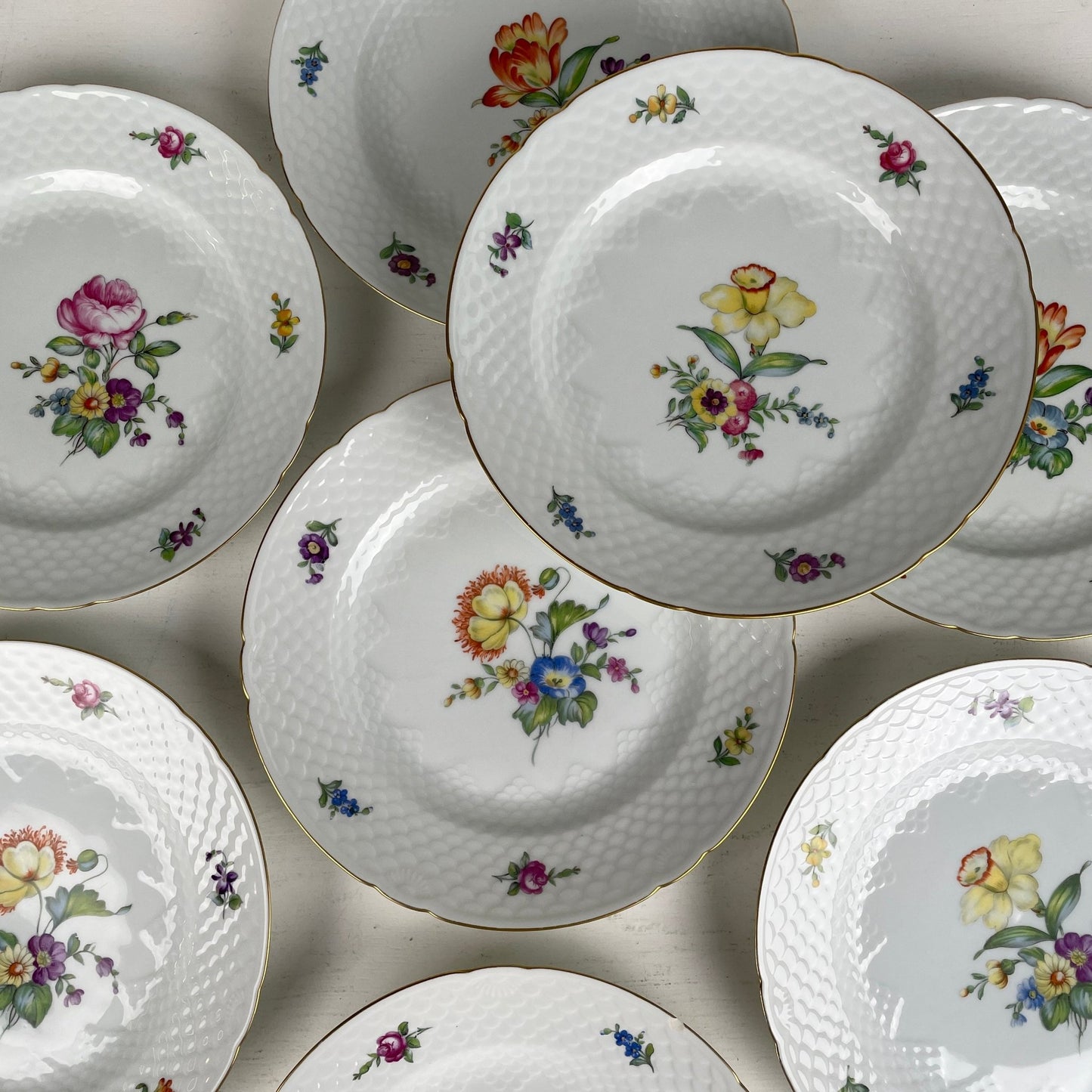 Middagstallerkener, 8 stk., Saksisk Blomst, Bing & Grøndahl - Mission Afrika Genbrug