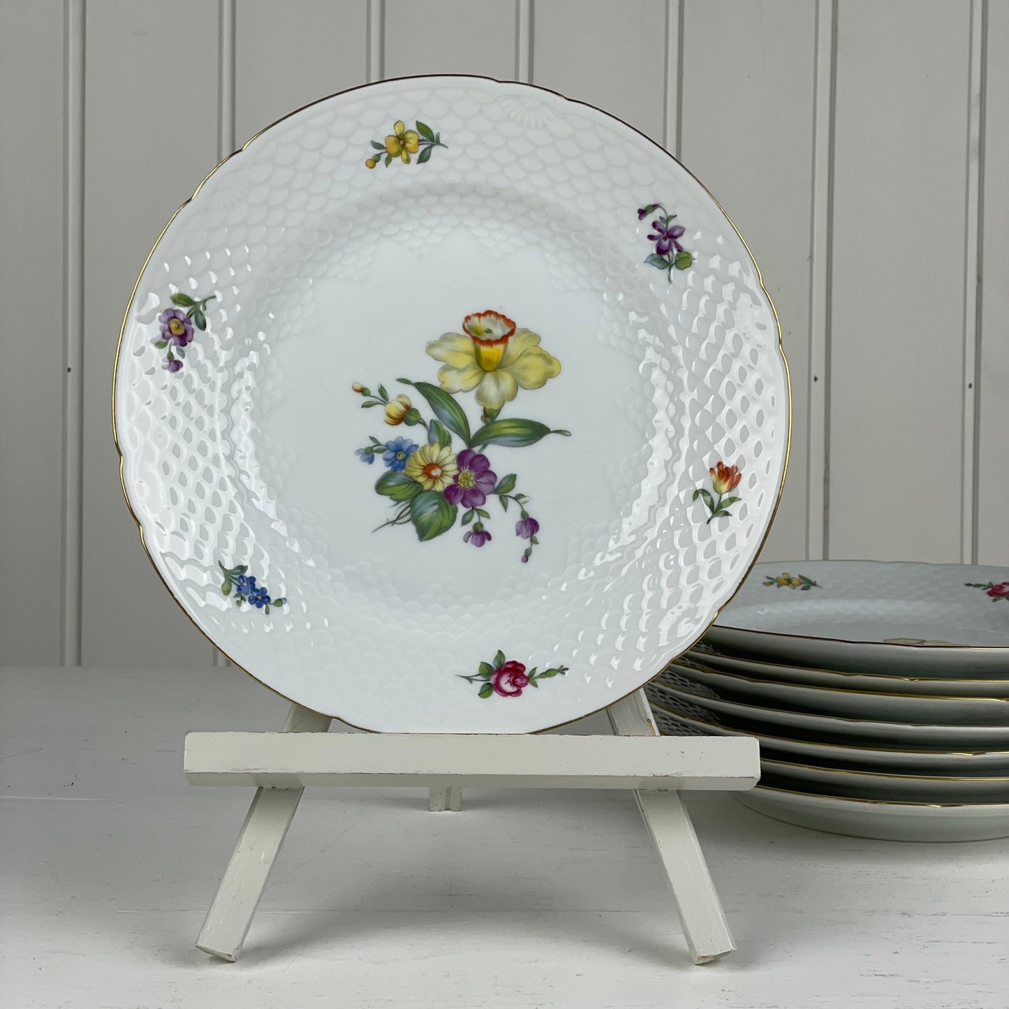 Middagstallerkener, 8 stk., Saksisk Blomst, Bing & Grøndahl - Mission Afrika Genbrug