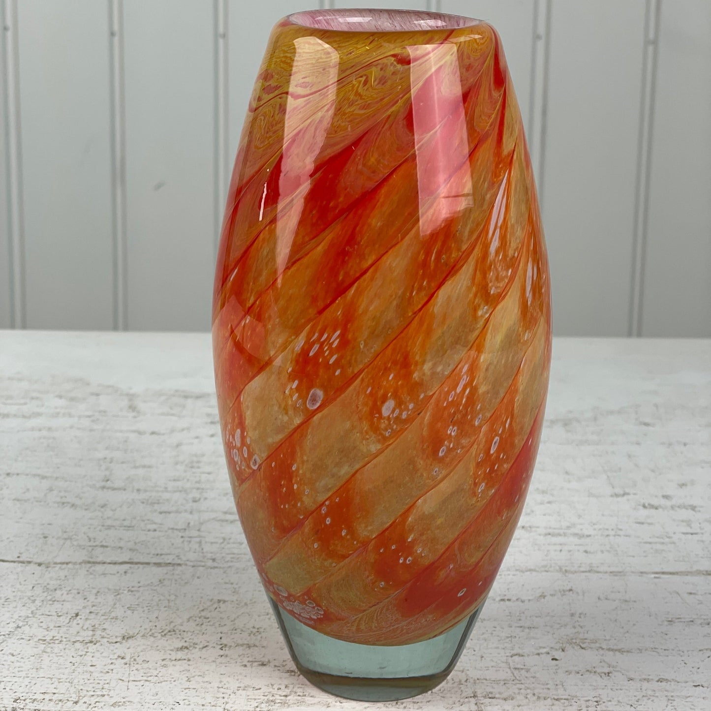 Mundblæst glasvase 21cm - Mission Afrika Genbrug