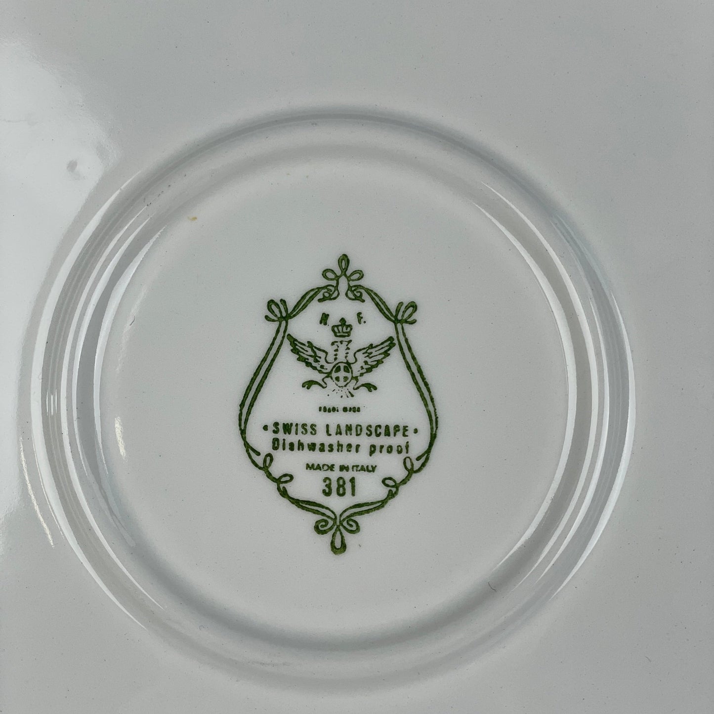 N. F. “Swiss Landscape” fad - Mission Afrika Genbrug