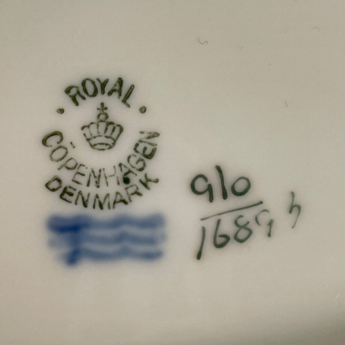 Ovalt fad, Frijsenborg, Royal Copenhagen - Mission Afrika Genbrug