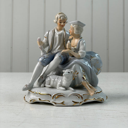 Porcelæns Figur - Mission Afrika Genbrug