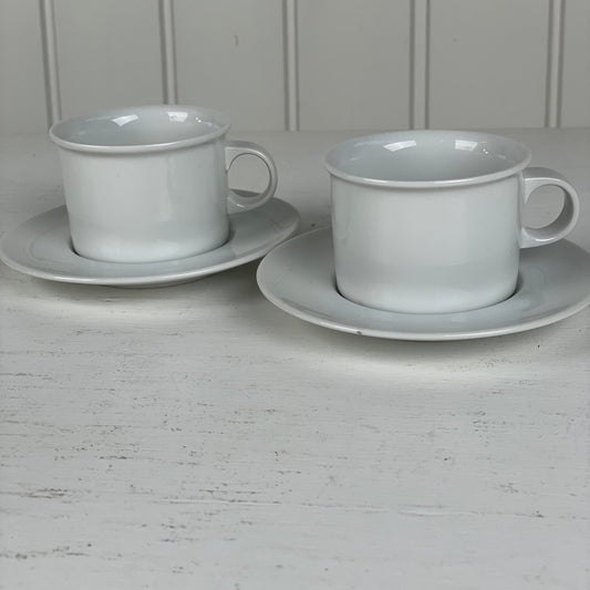 Royal Copenhagen “Domino” kaffekop med underkop - Mission Afrika Genbrug