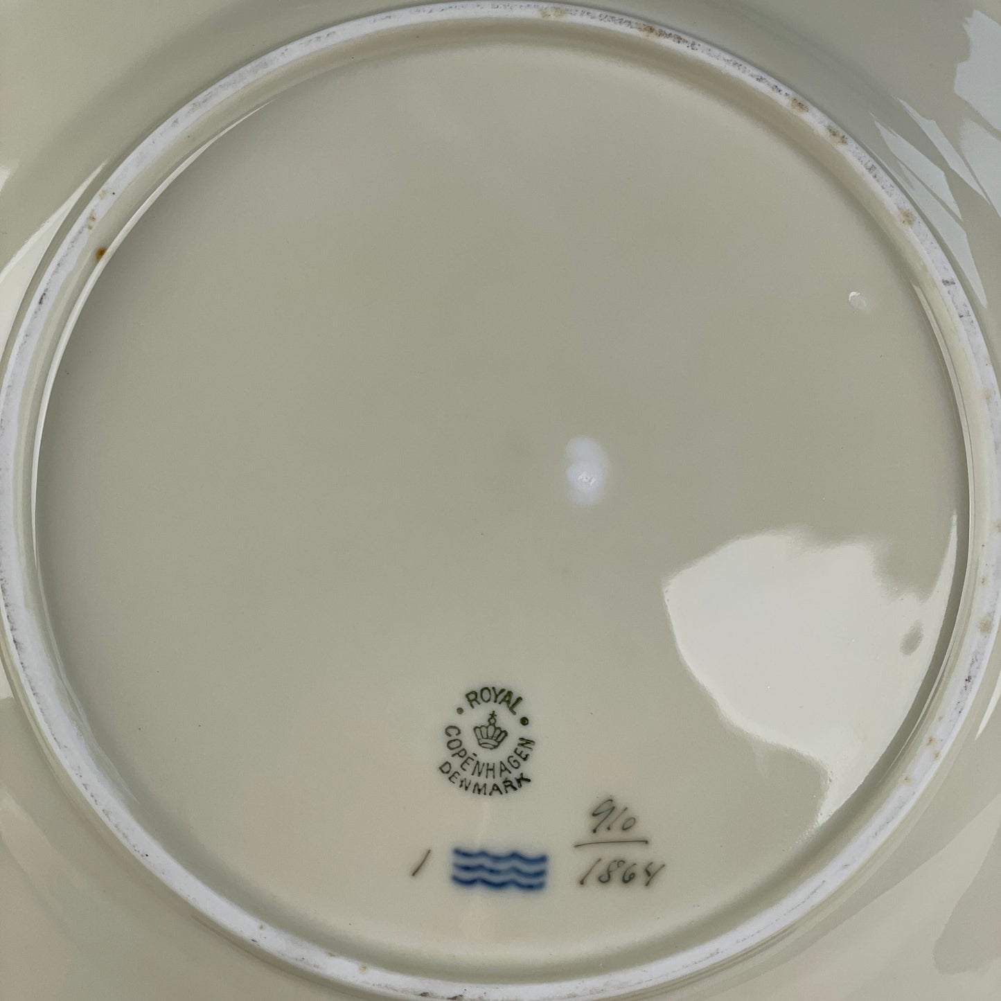 Royal Copenhagen “Frijsenborg” fad 26cm - Mission Afrika Genbrug