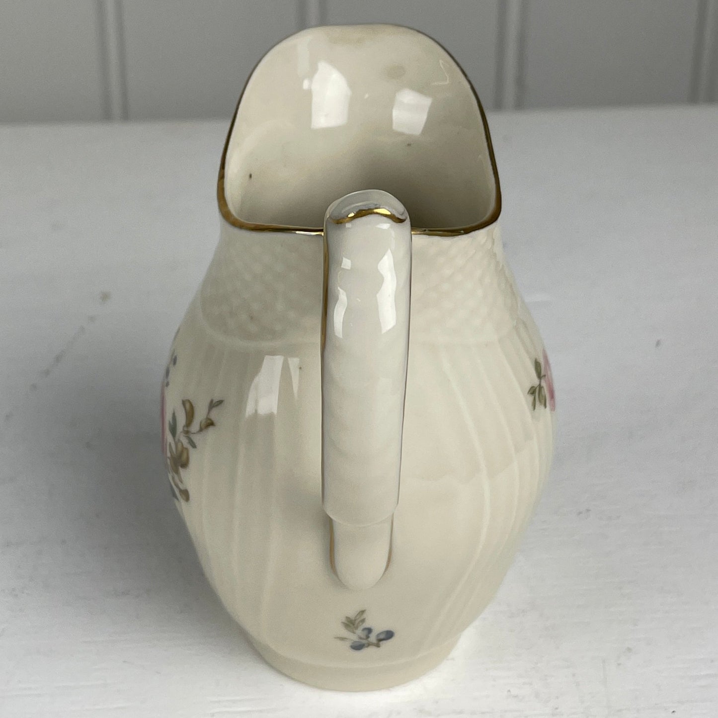 Royal Copenhagen “Frijsenborg” flødekande - Mission Afrika Genbrug