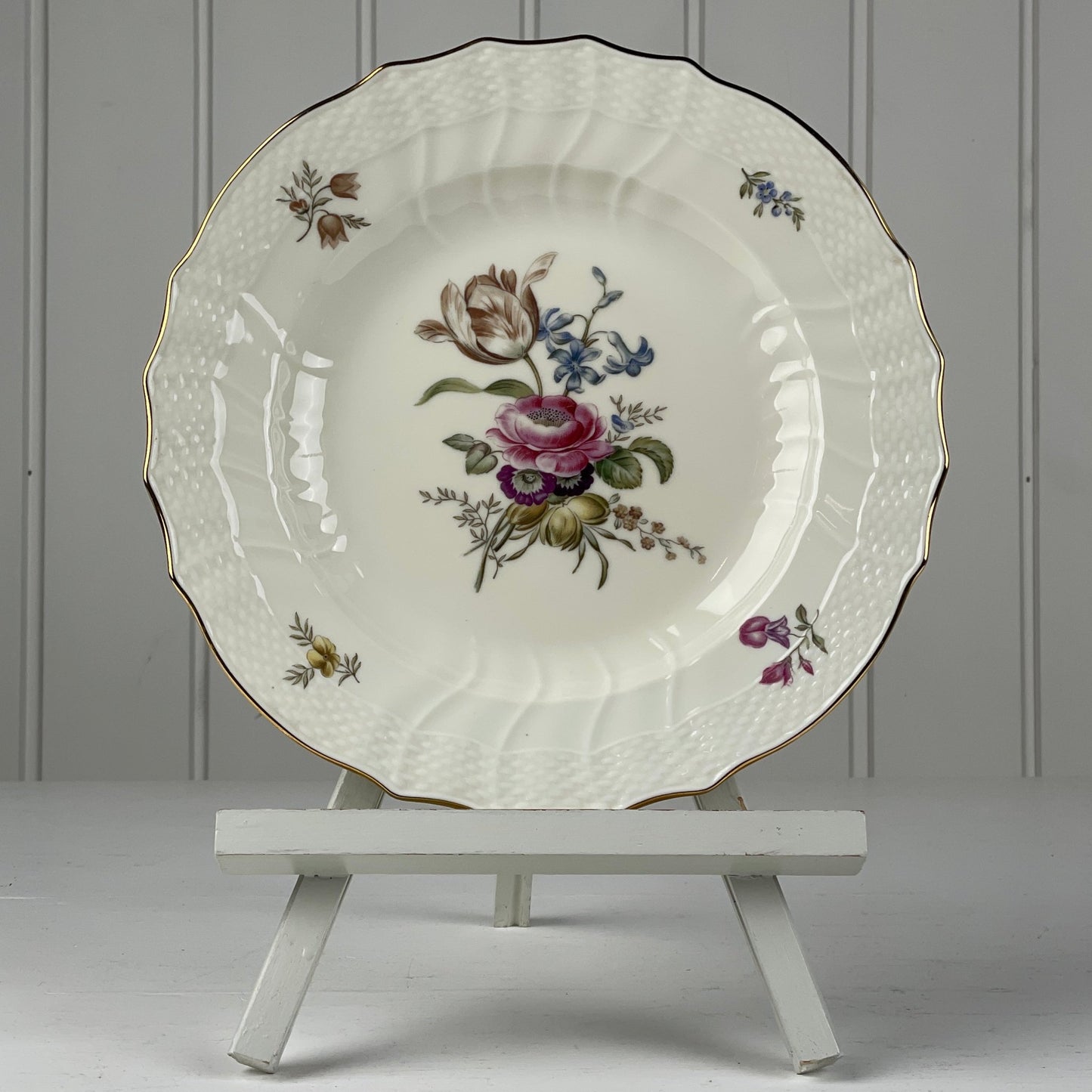 Royal Copenhagen, Frijsenborg, Middagstallerken - Mission Afrika Genbrug