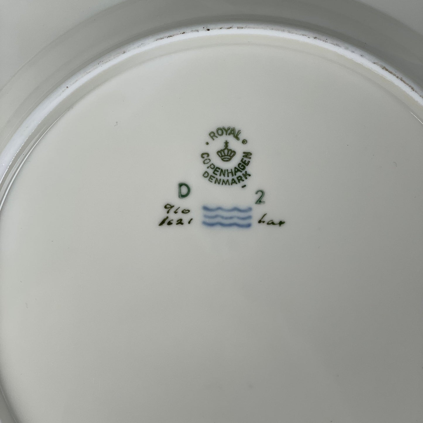 Royal Copenhagen “Frijsenborg” middagstallerken - Mission Afrika Genbrug