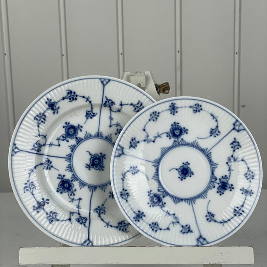 Royal Copenhagen Musselmalet Riflet kagetallerken + underkop - Mission Afrika Genbrug