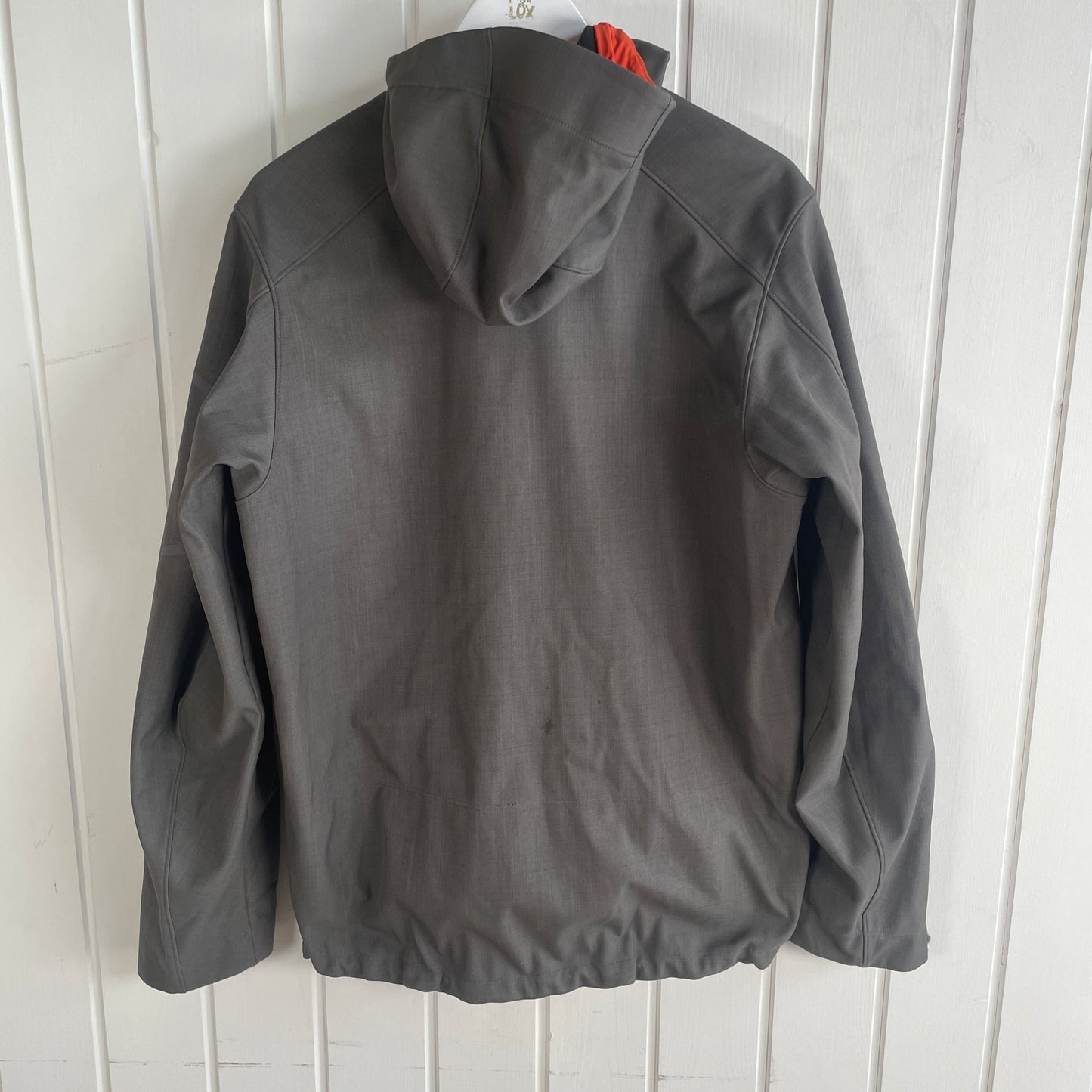 Salomon ClimaPro jakke str M - Mission Afrika Genbrug