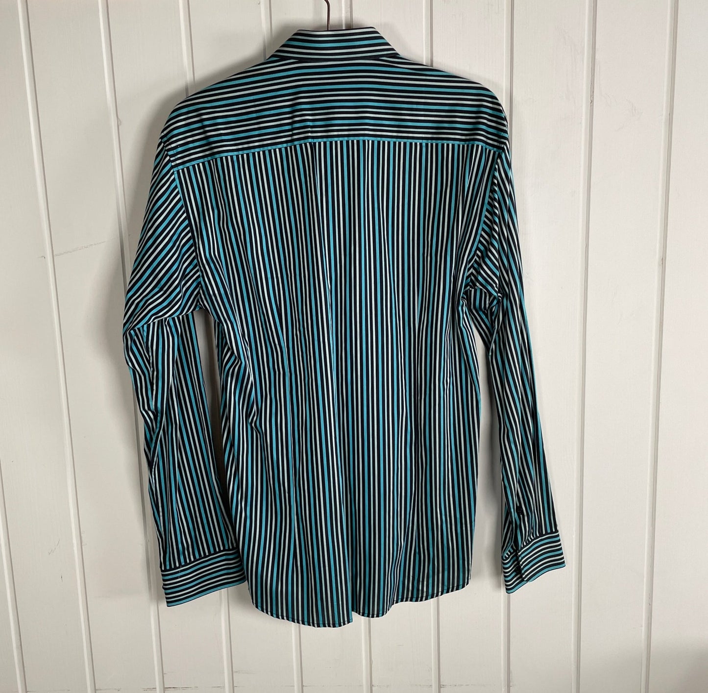 Skjorte str L - Mission Afrika Genbrug