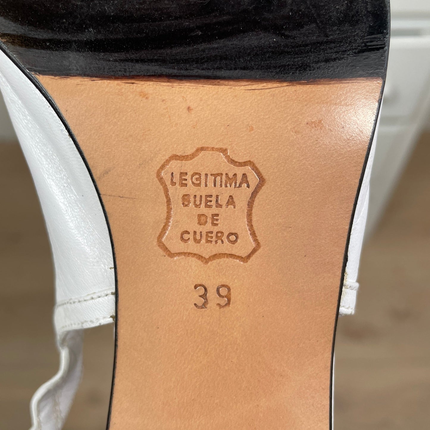 Sko str 39 - Mission Afrika Genbrug