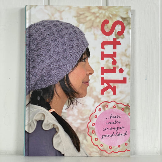 Strik - huer, vanter, strømper og pandebånd - Mission Afrika Genbrug