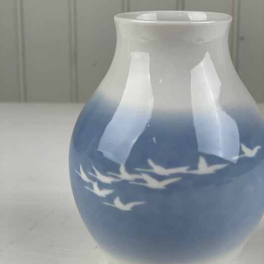 Svanevase fra Svanekunst 15cm - Mission Afrika Genbrug