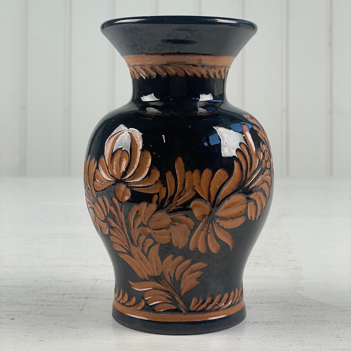 Ungarsk vase - Mission Afrika Genbrug