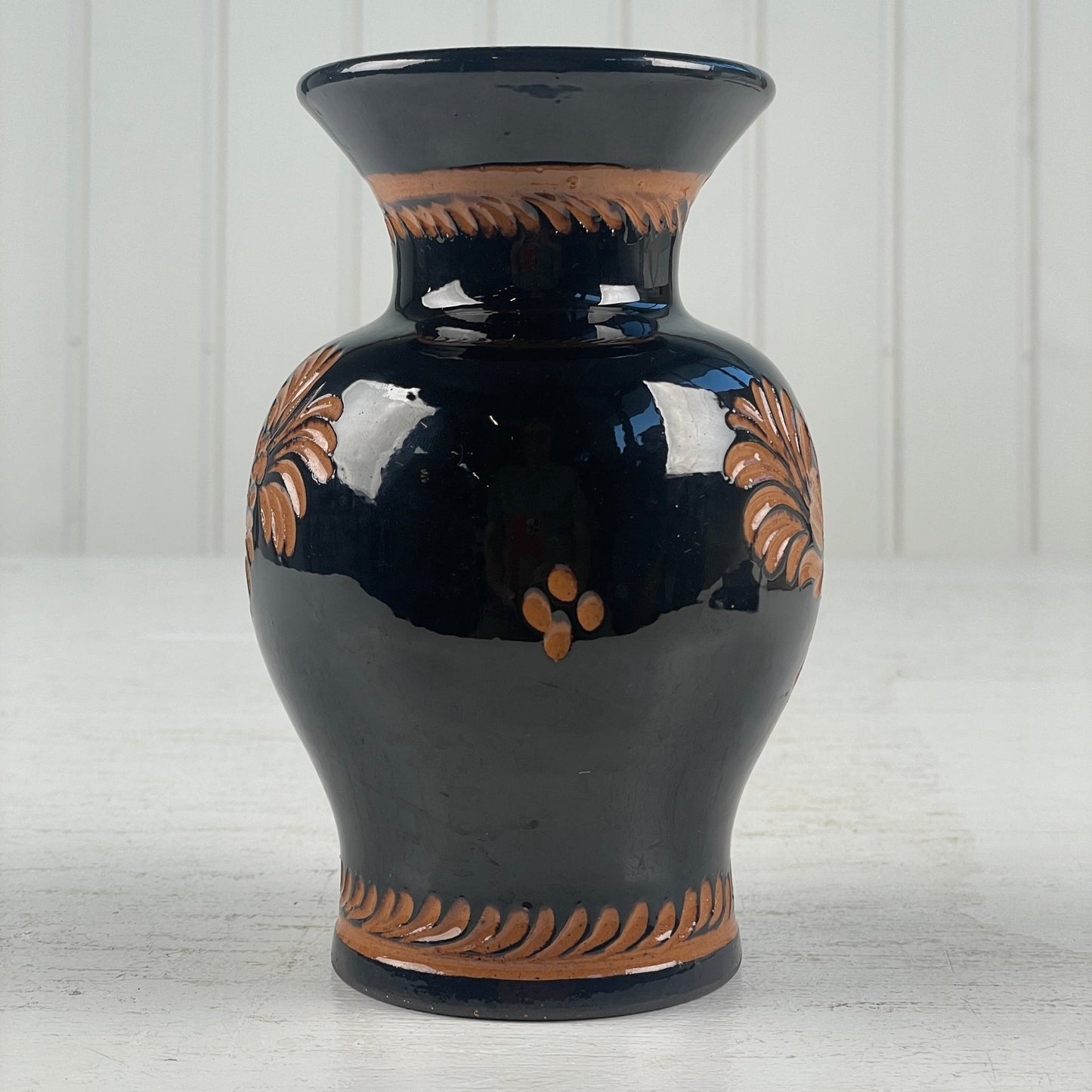 Ungarsk vase - Mission Afrika Genbrug